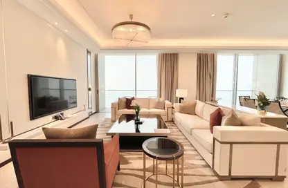 Apartment - 2 Bedrooms - 3 Bathrooms for rent in Bahrain Bay - Capital Governorate