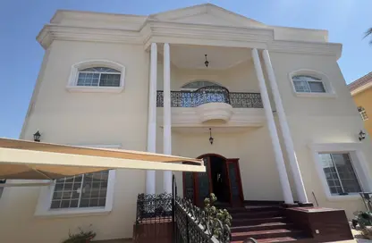 فيلا - 5 غرف نوم - 6 حمامات للايجار في توبلي - المحافظة الوسطى