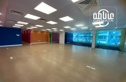 Office Space - Studio - 4 Bathrooms for rent in Seef - Capital Governorate