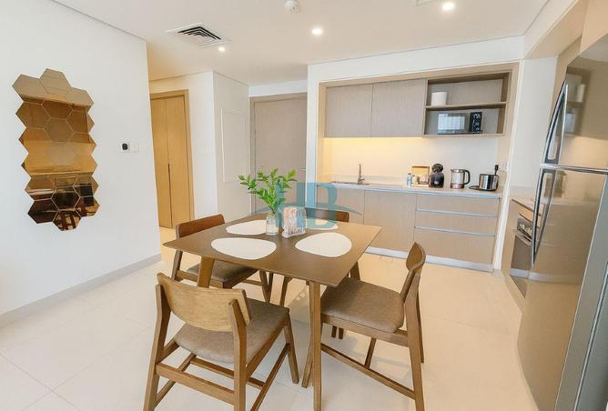 988229 - Property Image 3