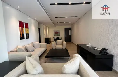 Apartment - 2 Bedrooms - 3 Bathrooms for rent in Sanabis - Manama - Capital Governorate