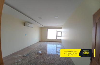 Apartment - 2 Bedrooms - 2 Bathrooms for rent in Salmabad - Central Governorate
