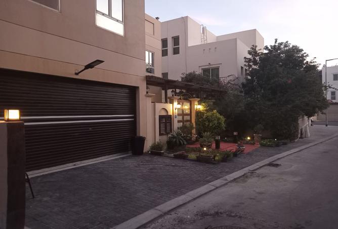 962150 - Property Image 2