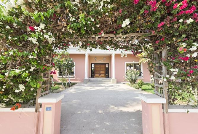 991758 - Property Image 2