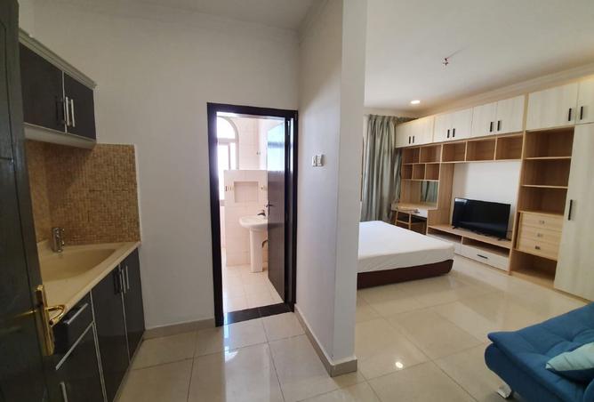 957877 - Property Image 3