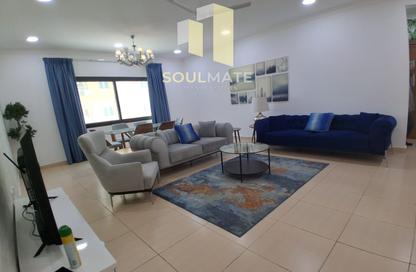 Apartment - 2 Bedrooms - 3 Bathrooms for rent in Janabiya - Northern Governorate