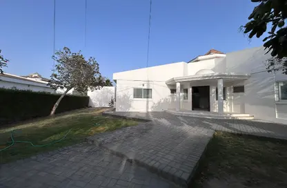 فيلا - 4 غرف نوم - 5 حمامات للايجار في سار - المحافظة الشمالية