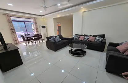 Apartment - 2 Bedrooms - 2 Bathrooms for rent in Al Juffair - Capital Governorate