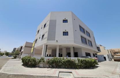 Apartment - 2 Bedrooms - 2 Bathrooms for rent in Maqabah - Northern Governorate