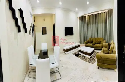 صورة لـ غرفة المعيشة / غرفة الطعام شقة - 3 غرف نوم - 3 حمامات للايجار في البرهامة - المنامة - محافظة العاصمة ، صورة رقم 1