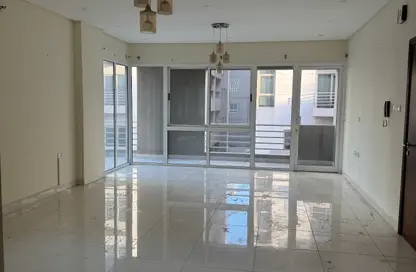 Apartment - 4 Bedrooms - 4 Bathrooms for rent in Hidd - Muharraq Governorate