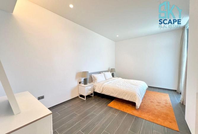 981039 - Property Image 2