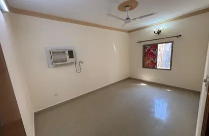 شقة - 3 غرف نوم - 2 حمامات للايجار في الحورة - محافظة العاصمة