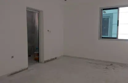 Apartment - 6 Bedrooms - 5 Bathrooms for sale in Hidd - Muharraq Governorate Apartment - 6 Bedrooms - 5 Bathrooms for sale in Hidd - Muharraq Governorate