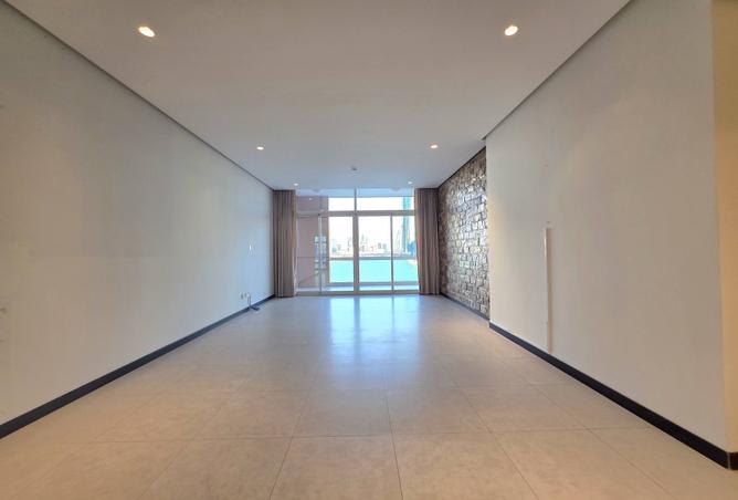 992419 - Property Image 2