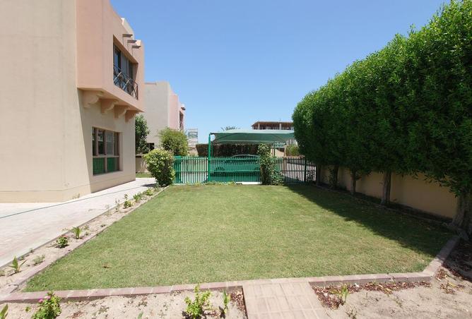 981294 - Property Image 2