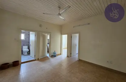Apartment - 2 Bedrooms - 1 Bathroom for rent in West Riffa - Riffa - Southern Governorate