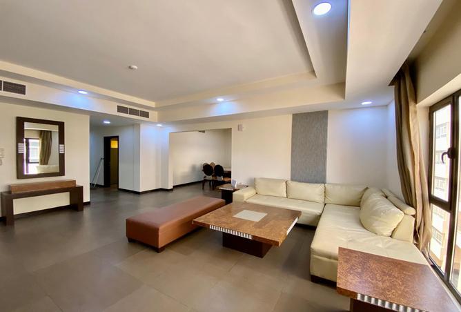 975887 - Property Image 2