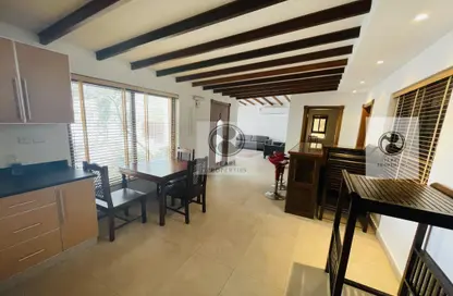 سكن إيجار شهري وغرف فندقية - 2 غرف نوم - 2 حمامات للايجار في الجنبية - المحافظة الشمالية