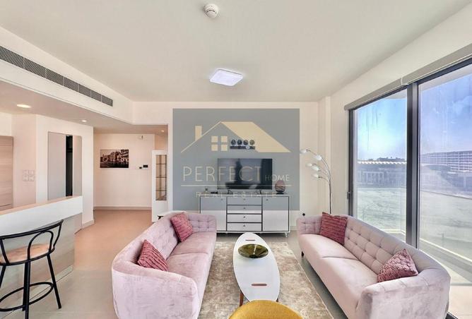 960187 - Property Image 2