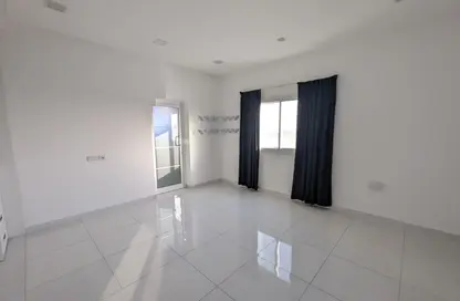 Apartment - 2 Bedrooms - 3 Bathrooms for rent in Saar - Northern Governorate