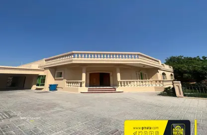 Outdoor House image for: Villa - 4 Bedrooms - 3 Bathrooms for rent in Janabiya - Northern Governorate, Image 1