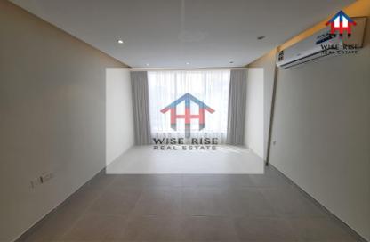 Apartment - 2 Bedrooms - 2 Bathrooms for rent in Hidd - Muharraq Governorate