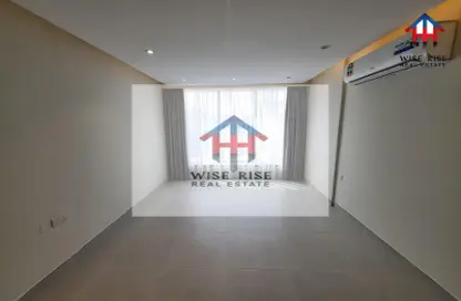Apartment - 2 Bedrooms - 2 Bathrooms for rent in Hidd - Muharraq Governorate