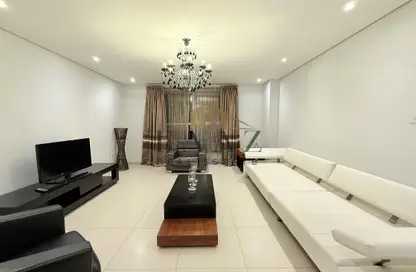 Apartment - 2 Bedrooms - 2 Bathrooms for rent in Zinj - Manama - Capital Governorate