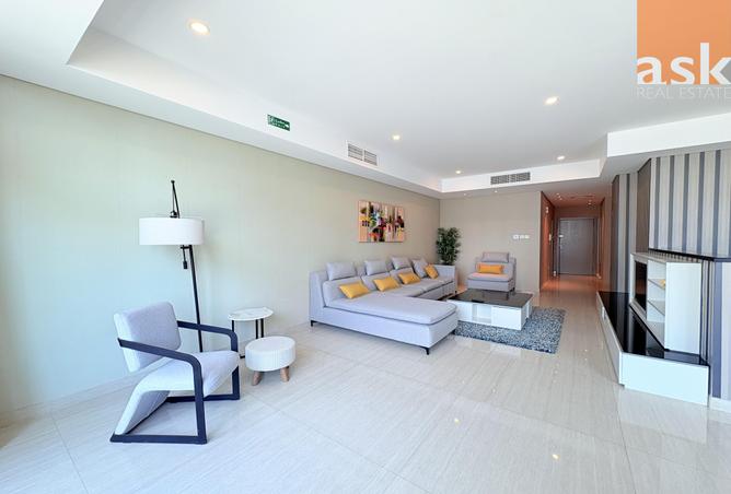 951504 - Property Image 2