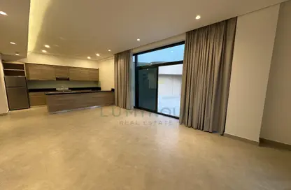 Empty Room image for: Penthouse - 2 Bedrooms - 2 Bathrooms for rent in Mahooz - Manama - Capital Governorate, Image 1