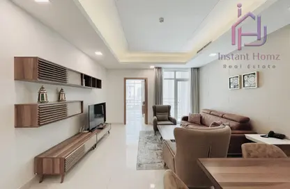 Apartment - 1 Bedroom - 2 Bathrooms for sale in Al Juffair - Capital Governorate
