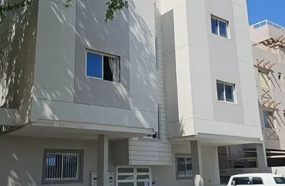 عمارة بالكامل - استوديو - 8 حمامات للبيع في البديع - المحافظة الشمالية