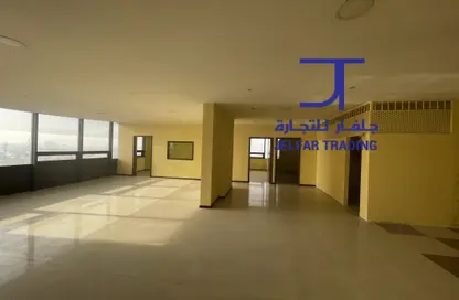 Empty Room image for: Office Space - Studio - 1 Bathroom for rent in alnaim - Manama - Capital Governorate, Image 1