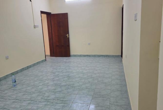 965465 - Property Image 3