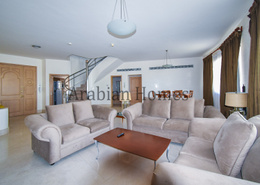 Duplex - 3 bedrooms - 3 bathrooms for rent in Diplomatic Area - Manama - Capital Governorate