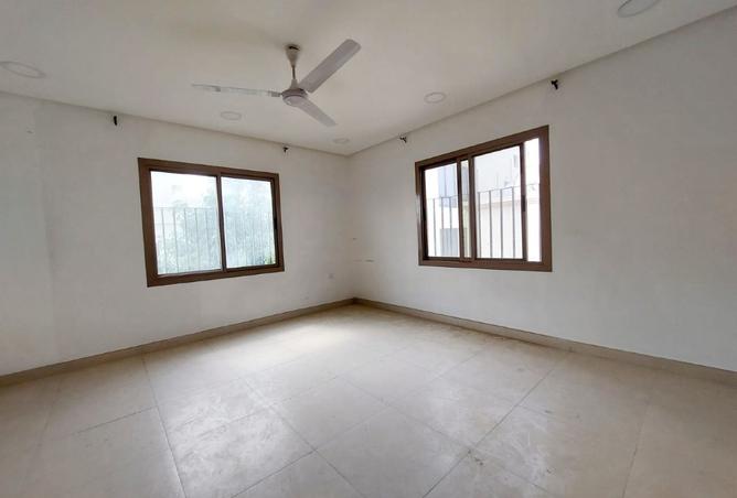 961999 - Property Image 3