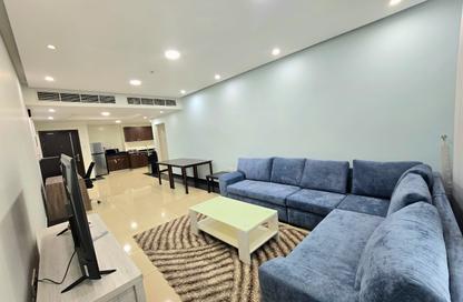 Apartment - 2 Bedrooms - 2 Bathrooms for rent in Busaiteen - Muharraq Governorate