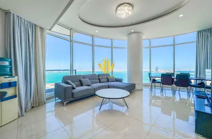 Apartment - 2 Bedrooms - 4 Bathrooms for rent in Al Juffair - Capital Governorate