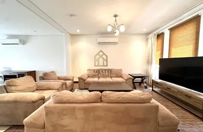فيلا - 4 غرف نوم - 4 حمامات للايجار في ديار المحرق - المحرق