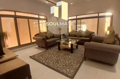 Villa - 4 Bedrooms - 5 Bathrooms for rent in Saar - Northern Governorate
