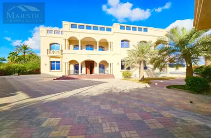 Villa - 6 Bedrooms - 7 Bathrooms for sale in Jannusan - Northern Governorate
