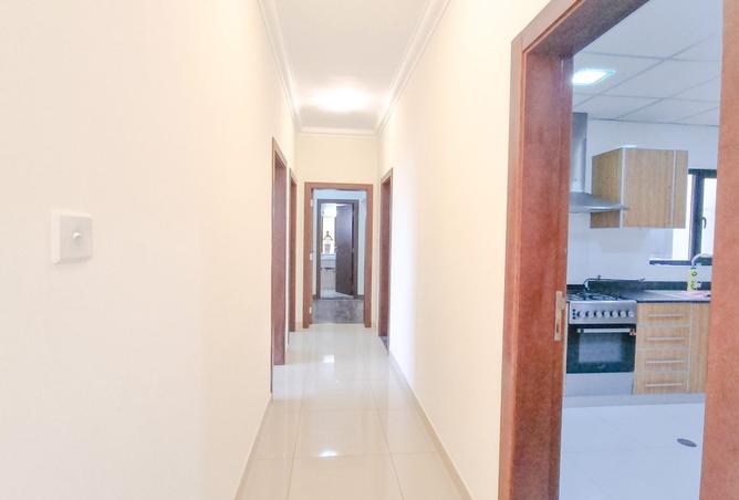 961175 - Property Image 3