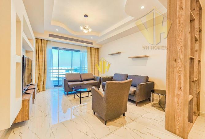 955391 - Property Image 3