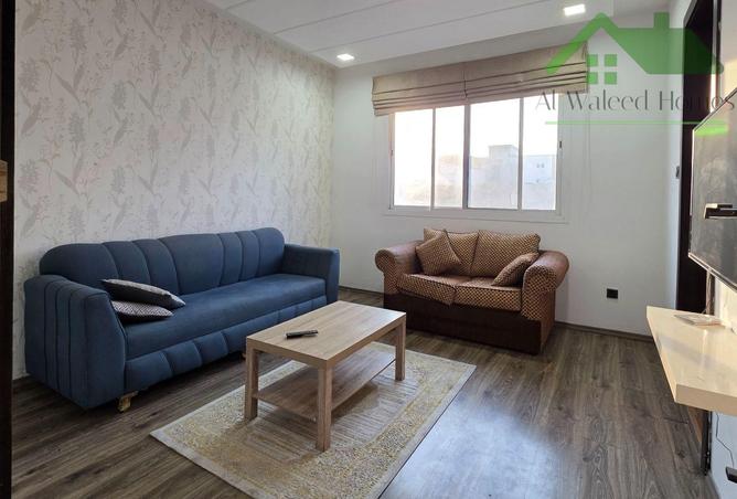 976712 - Property Image 2