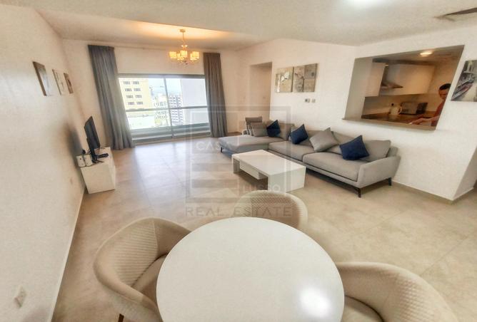 975120 - Property Image 2