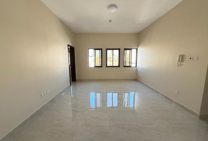 986965 - Property Image 2