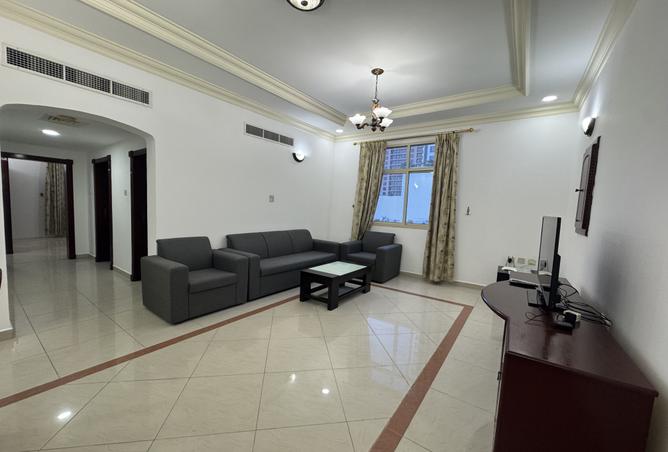 963781 - Property Main Image