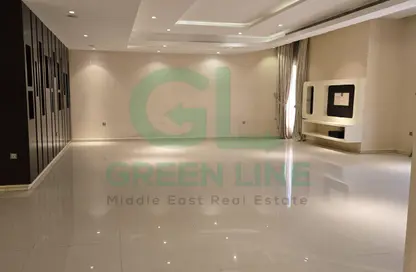 فيلا - 8 غرف نوم - 8 حمامات للبيع في الرفاع فيوز - الرفاع - المحافظة الجنوبية