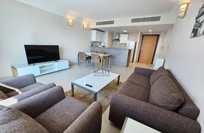 شقة - غرفة نوم - 2 حمامات للايجار في شارع أمواج - أمواج - المحرق